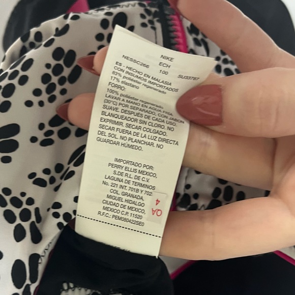 Nike NWT Party Dots Cutout One Piece - Picture 5 of 7